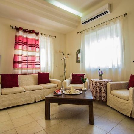 Elizabeth'S Place كاندية المظهر الخارجي الصورة