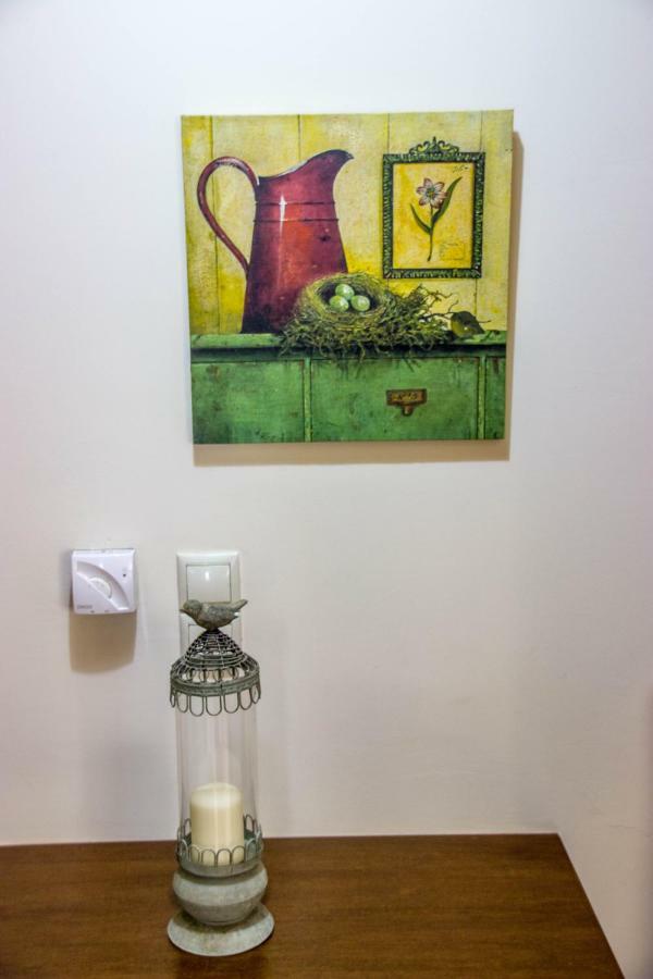 Elizabeth'S Place كاندية المظهر الخارجي الصورة